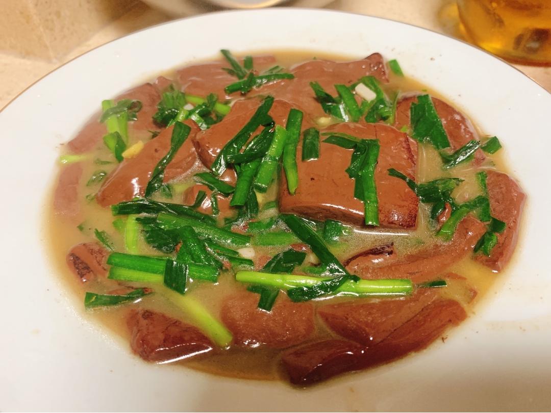 韭菜炒猪红