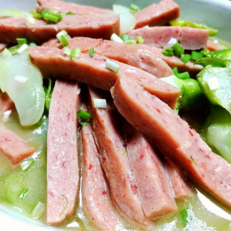 桃仙家儿菜烧午餐肉的做法