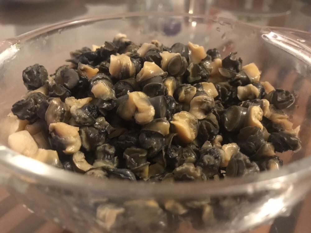 当季河鲜2: 螺蛳肉冬笋炒咸菜