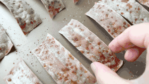脆烤馄饨皮的做法 步骤6