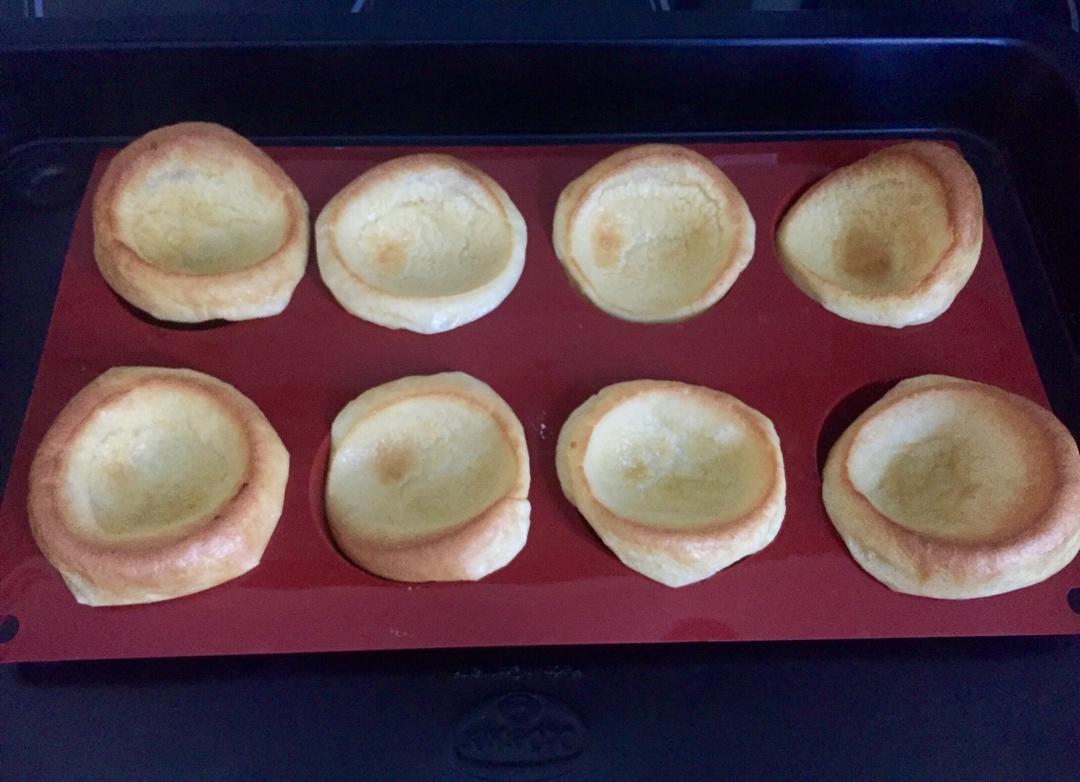 香味浓郁——约克郡布丁 Yorkshire Pudding（不是布丁的布丁）