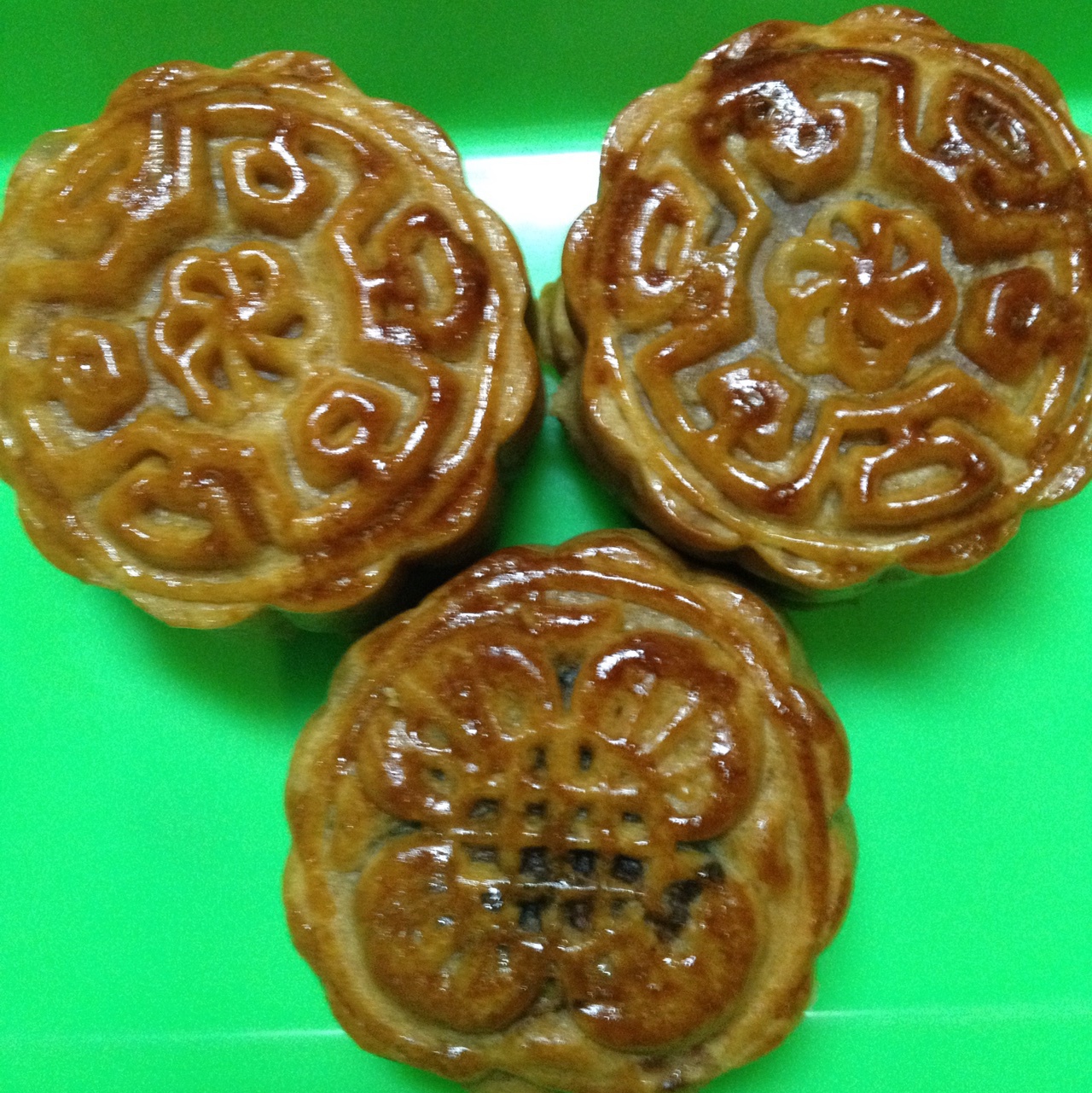 广式月饼——蛋黄莲蓉月饼