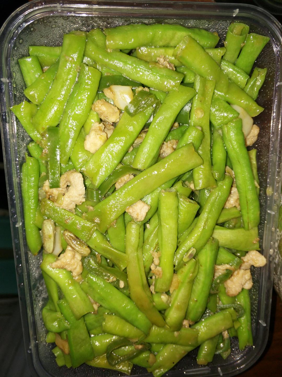 豆角炒肉丝