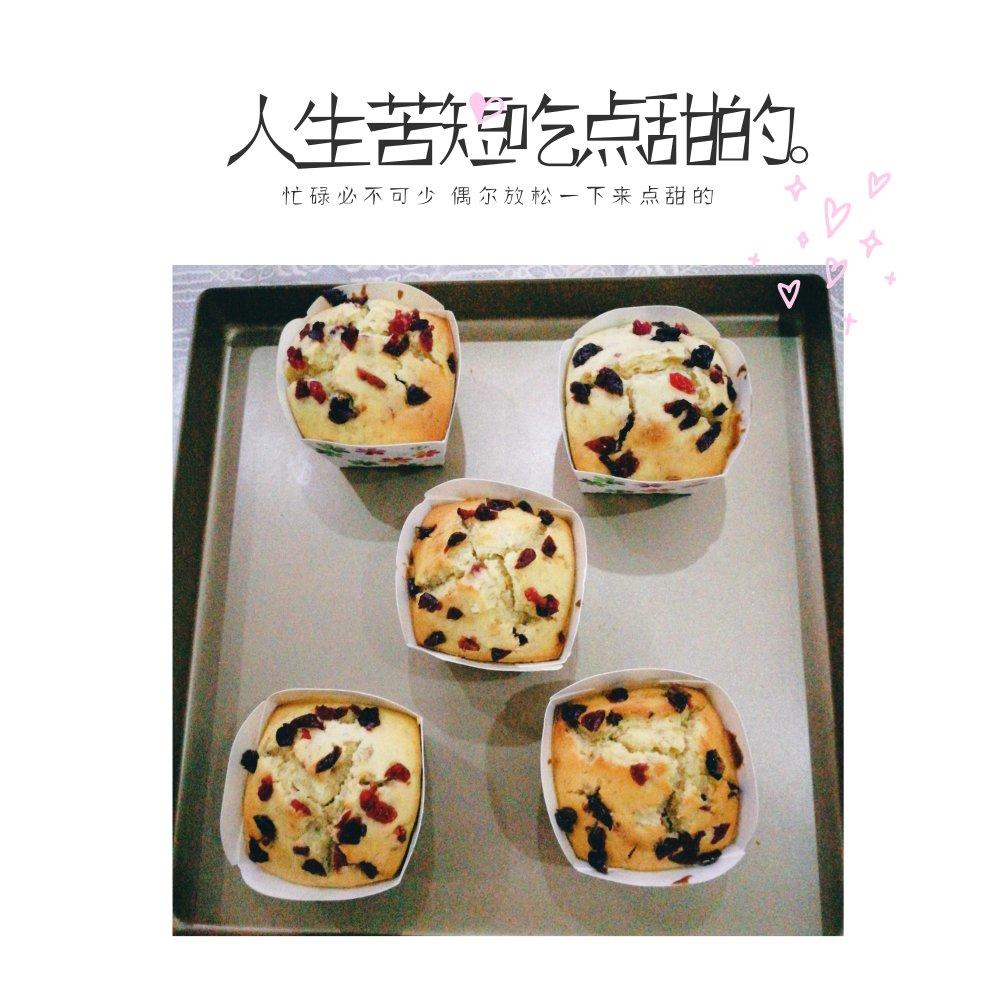 少女心的香蕉蔓越莓玛芬
