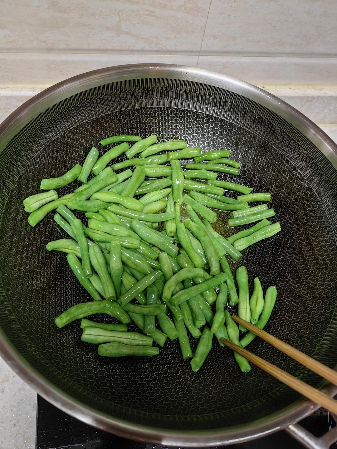 干煸豆角土豆