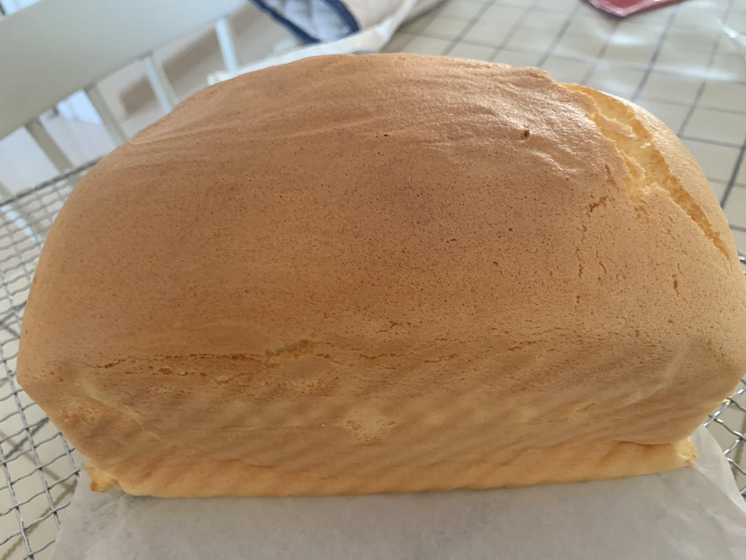 土司盒古早味蛋糕