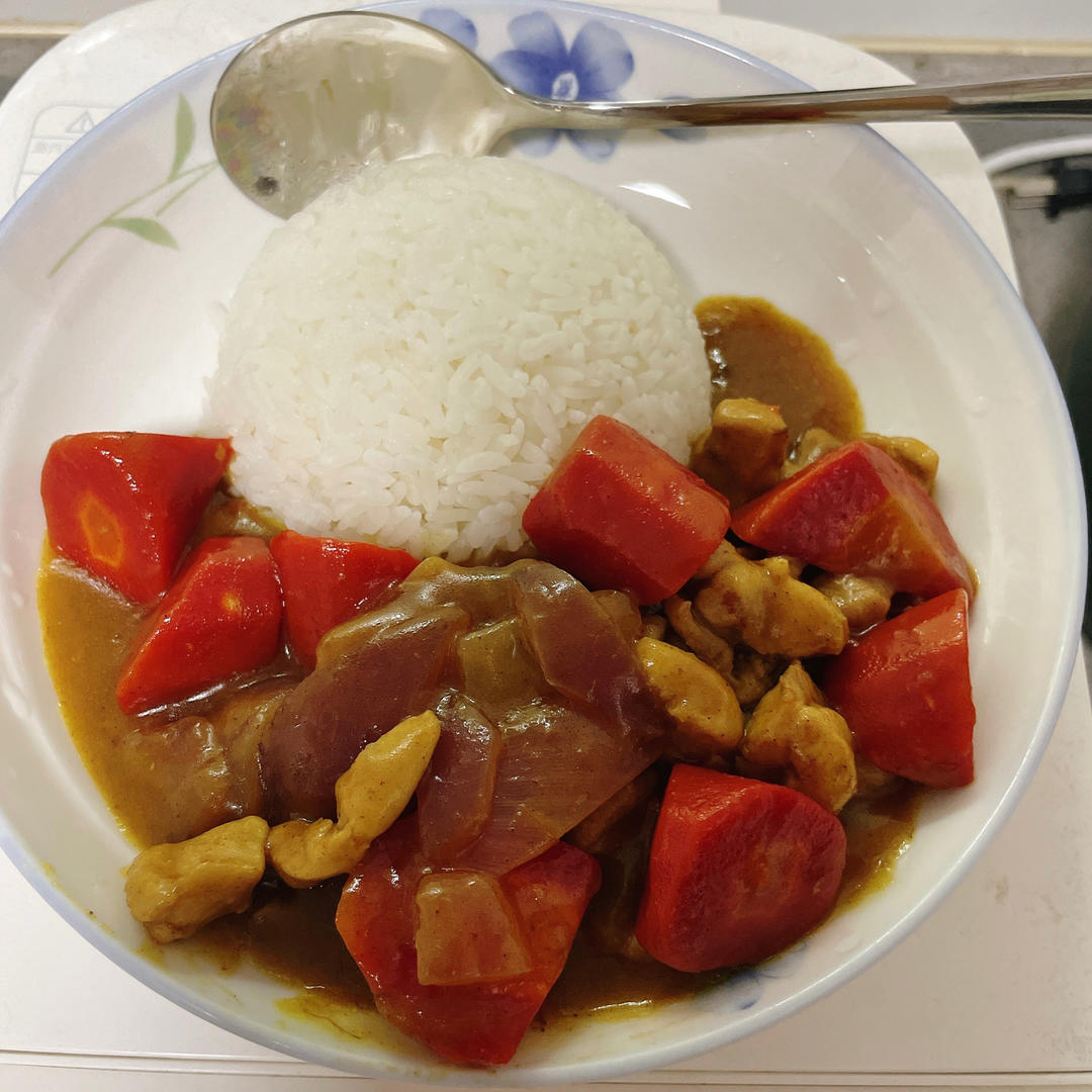 咖喱鸡肉饭