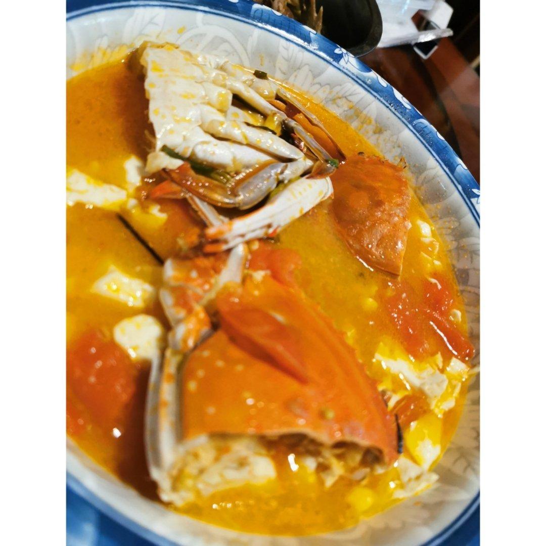 蕃茄梭子蟹豆腐煲