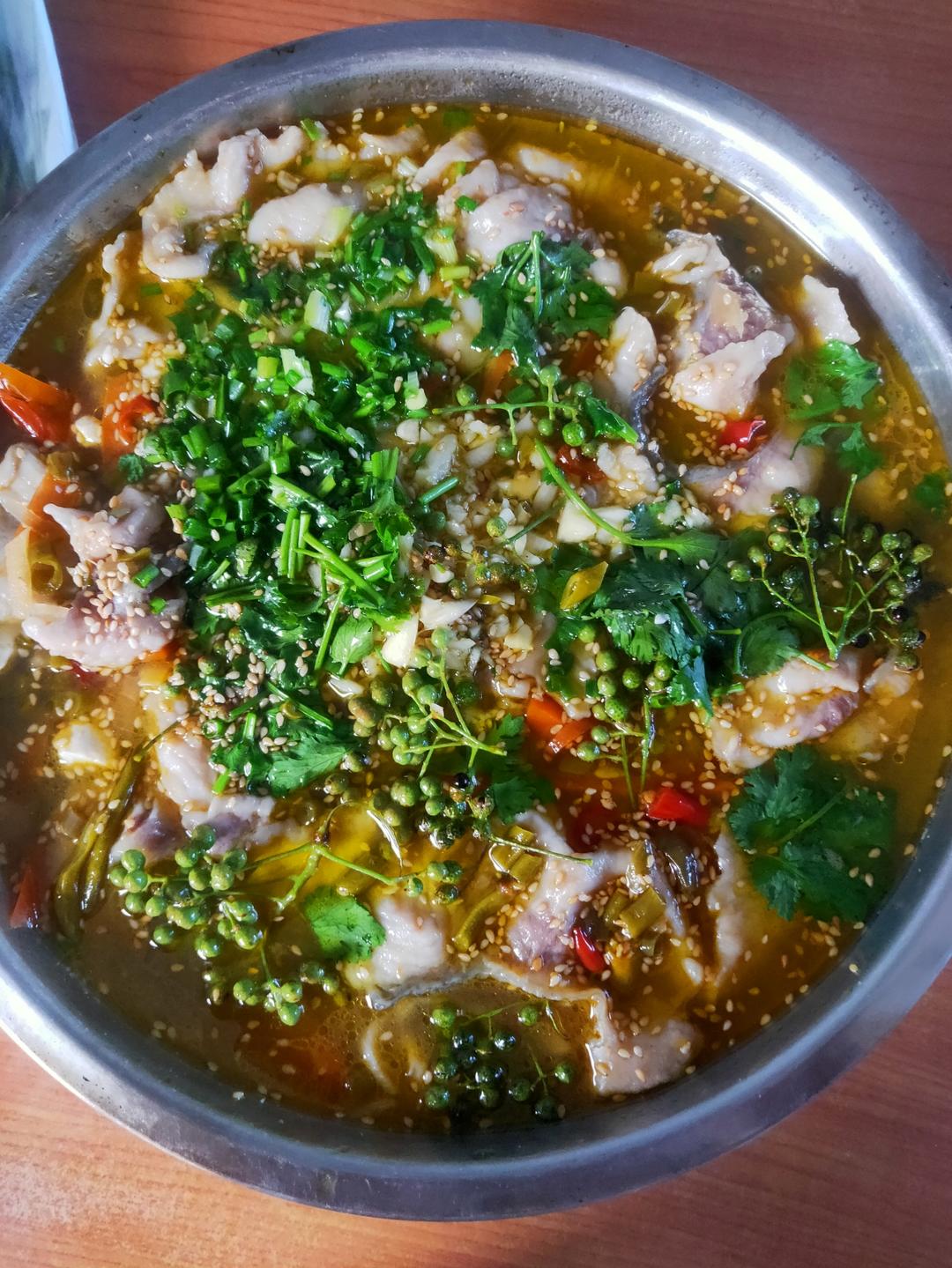 简单的调料也能做出美味的酸菜鱼