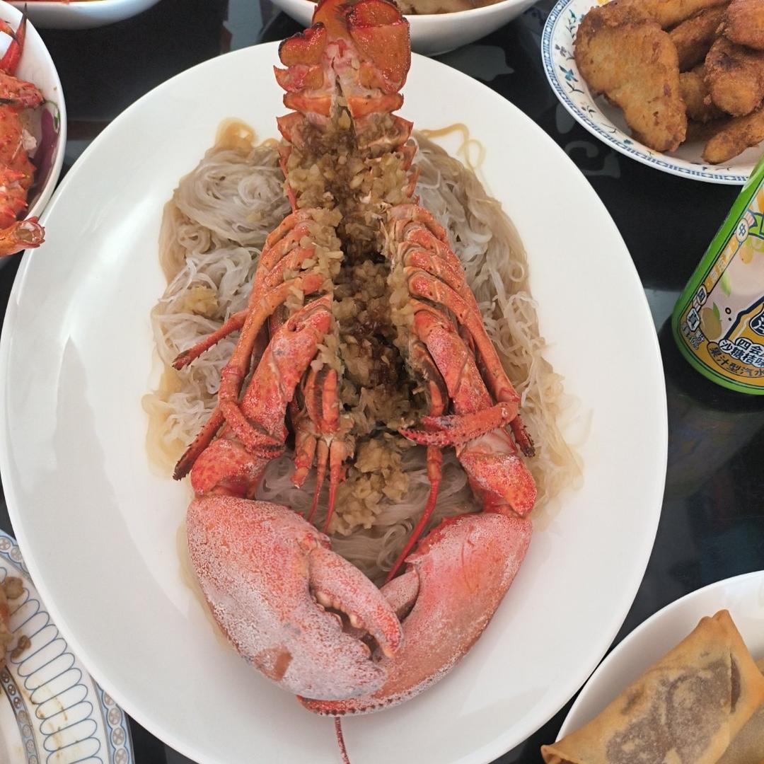 蒜蓉粉丝蒸龙虾（小青龙）