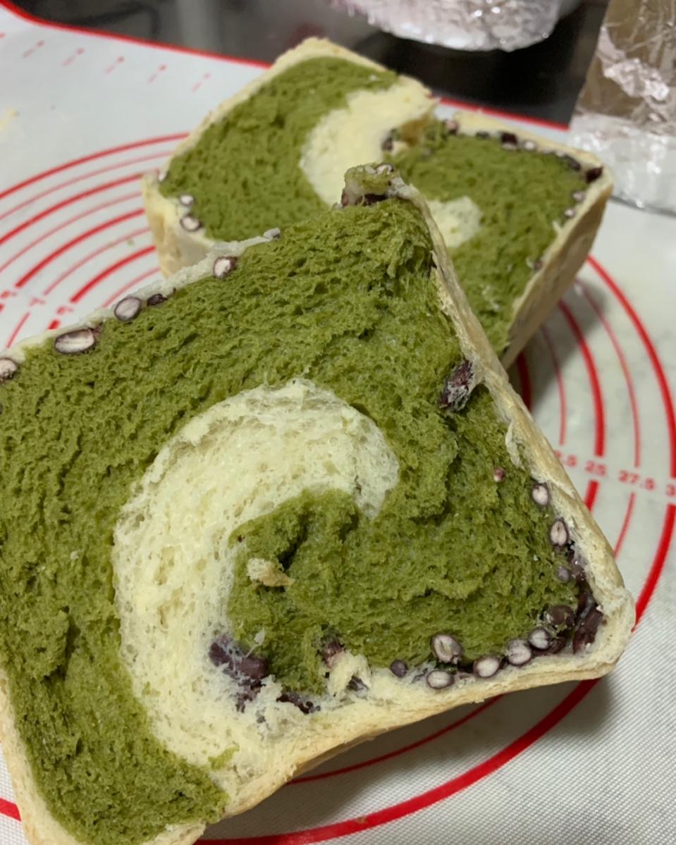 最正宗的日式抹茶红豆吐司