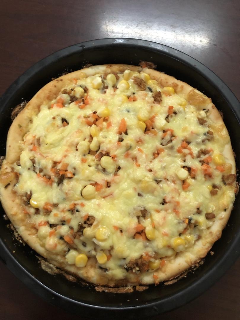 含宣软饼皮做法、自己在家也能做出馅料十足、超拉丝的美味诱人披萨