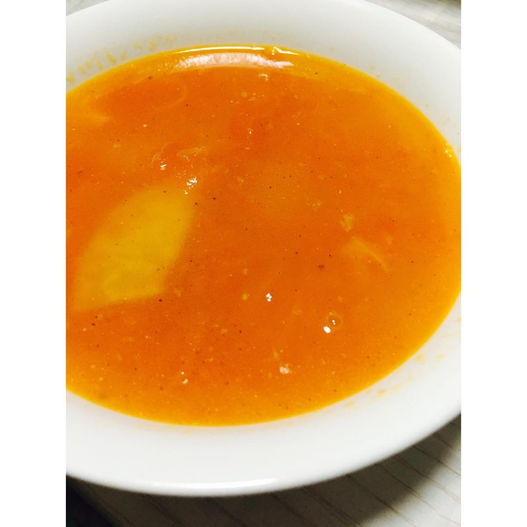 超级浓超好喝的番茄土豆汤