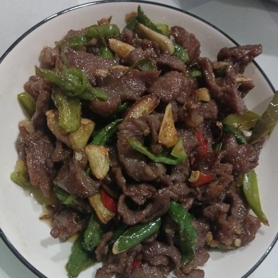 小炒牛肉丝