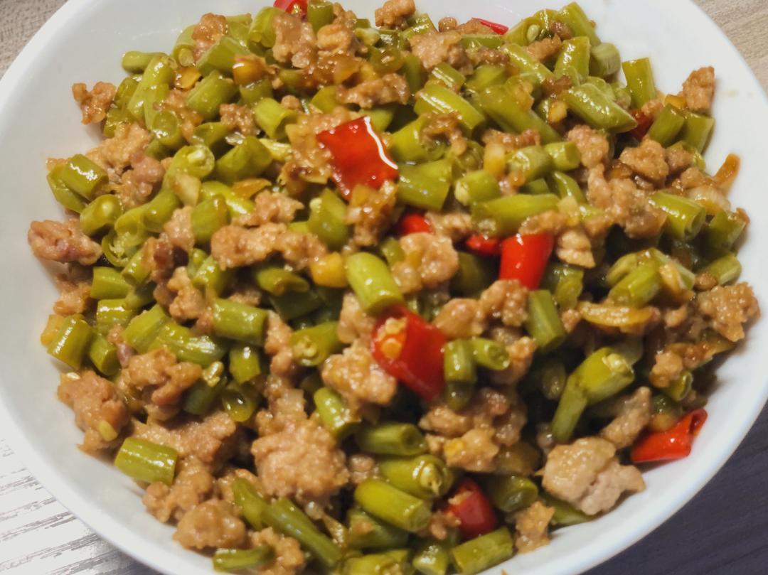 酸豆角肉末