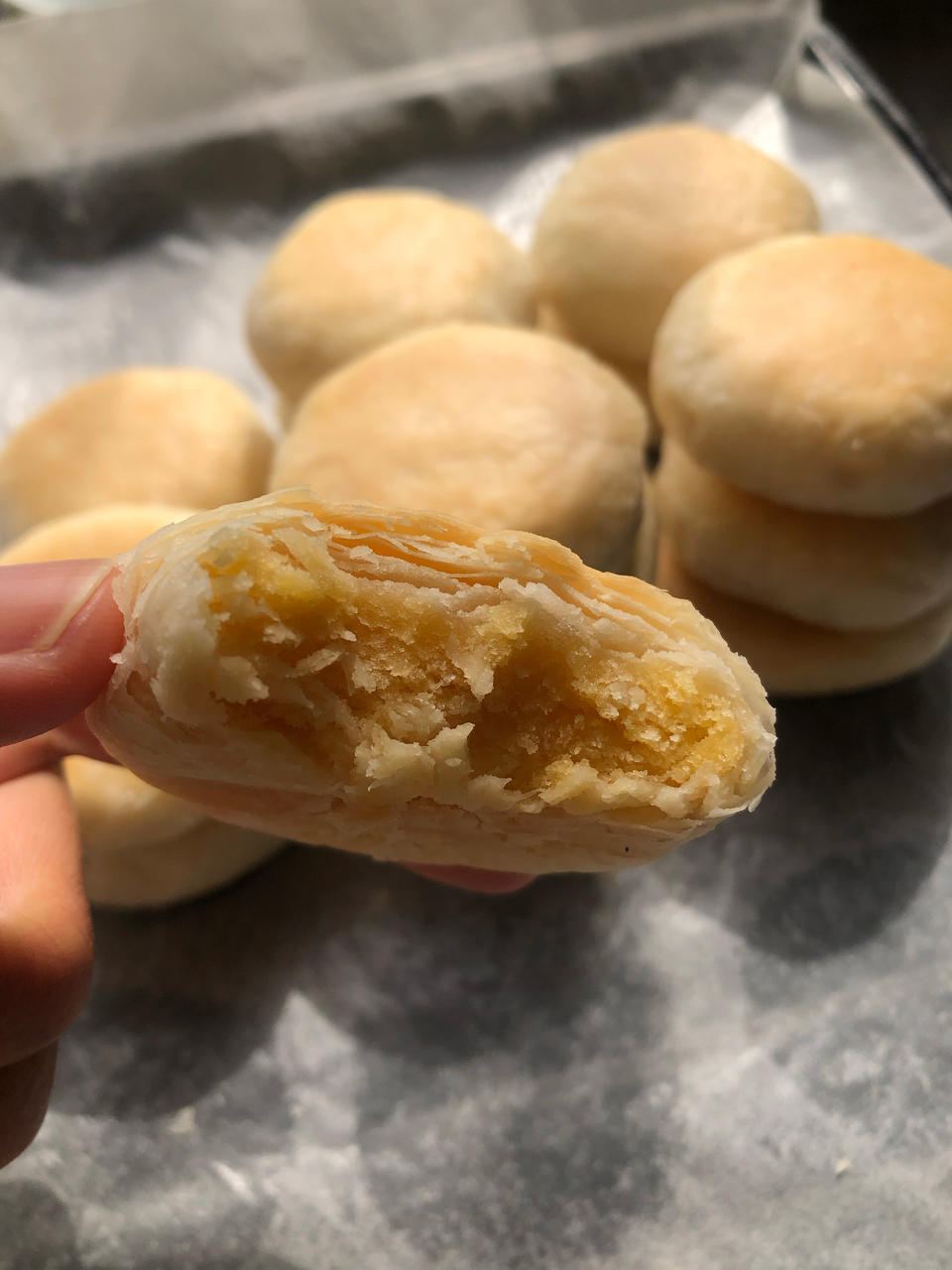 酥皮绿豆饼   酥得掉渣渣