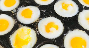 烤鹌鹑蛋的做法 步骤1