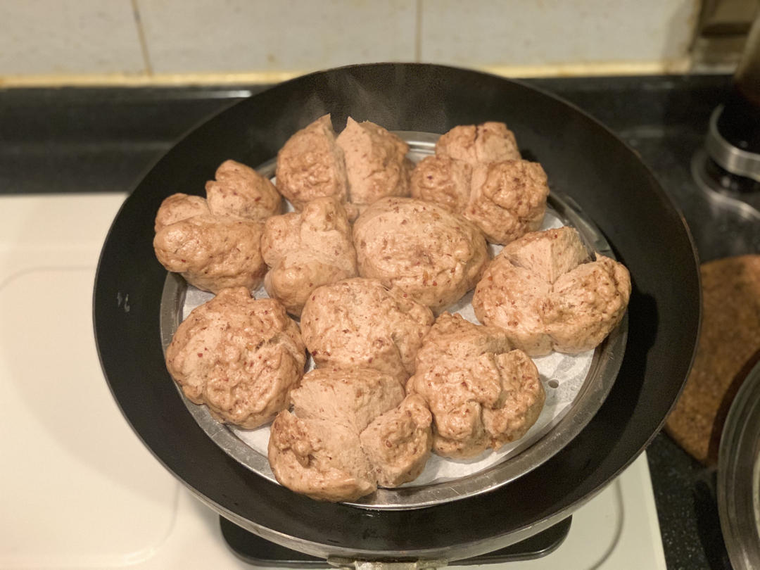 红糖开花馒头（红枣核桃版）