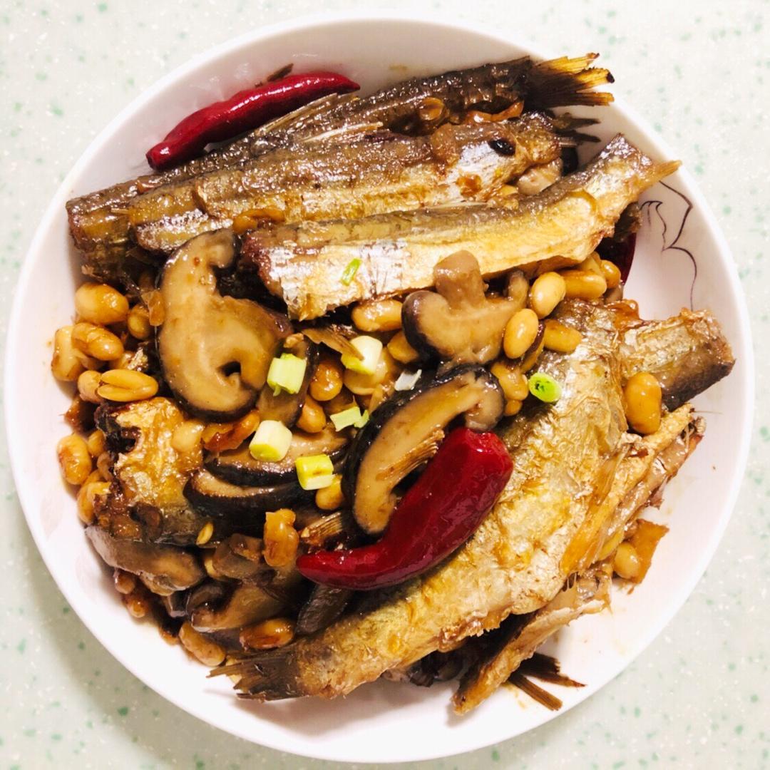 围山公社浏阳菜课堂：黄豆焖干鱼仔