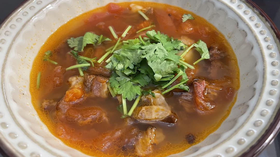 小孕妇自己做的西红柿炖牛腩