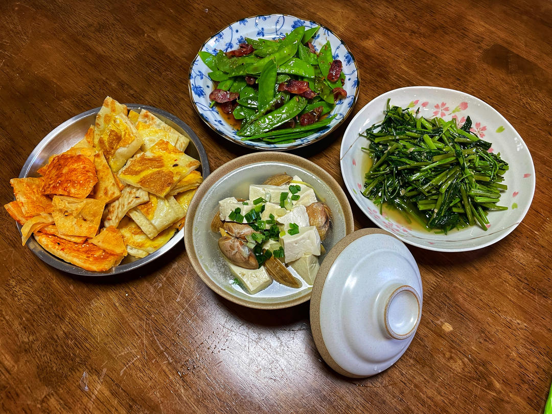 无比简单的荷兰豆炒腊肠，营养又好吃～！