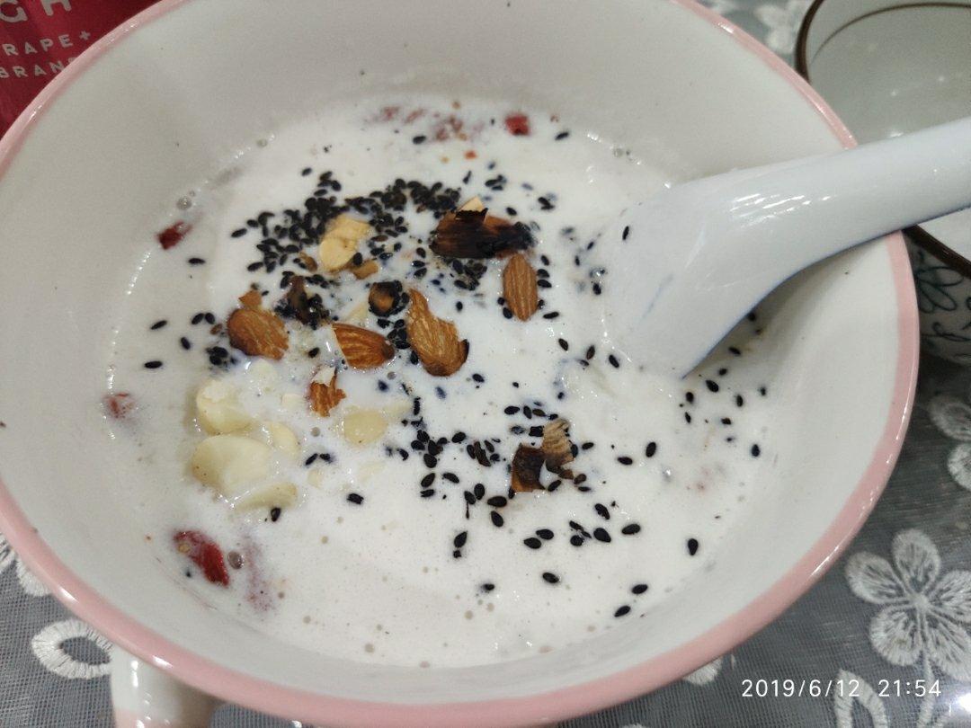 牛奶鸡蛋醪糟