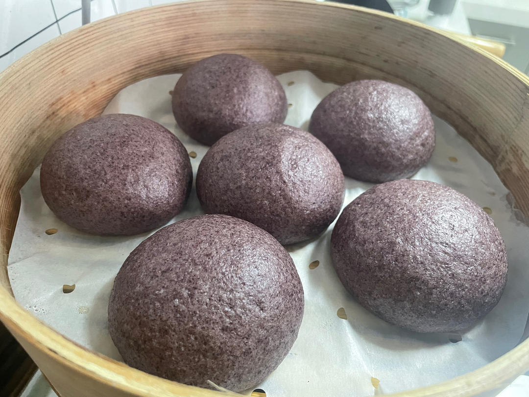 黑米馒头