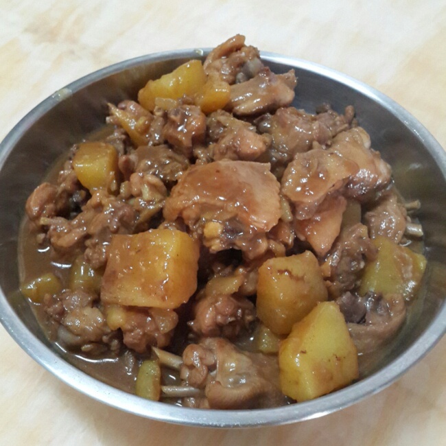 土豆炖鸡翅（快手零失败）