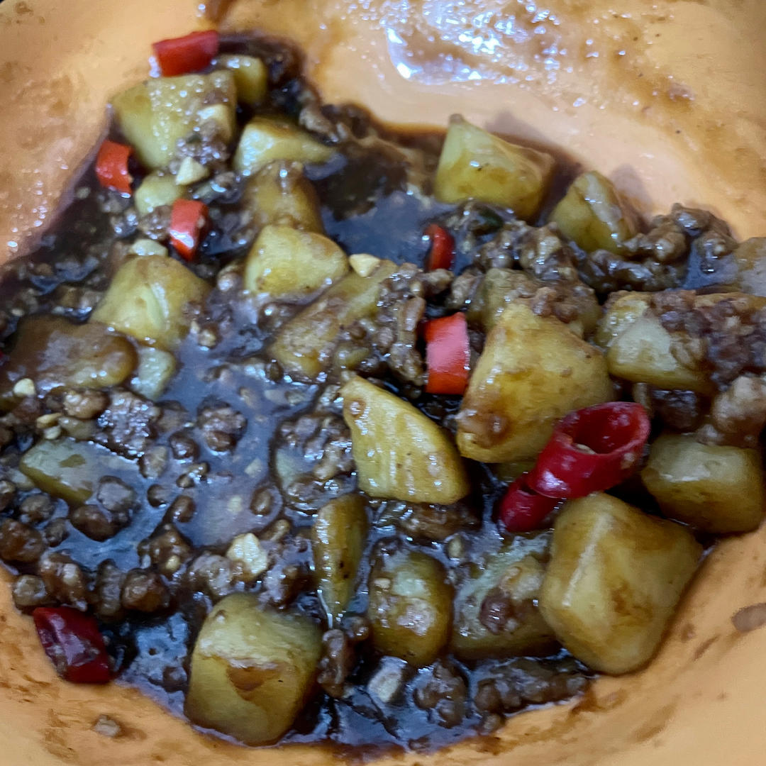 超级下饭的肉沫炒土豆！