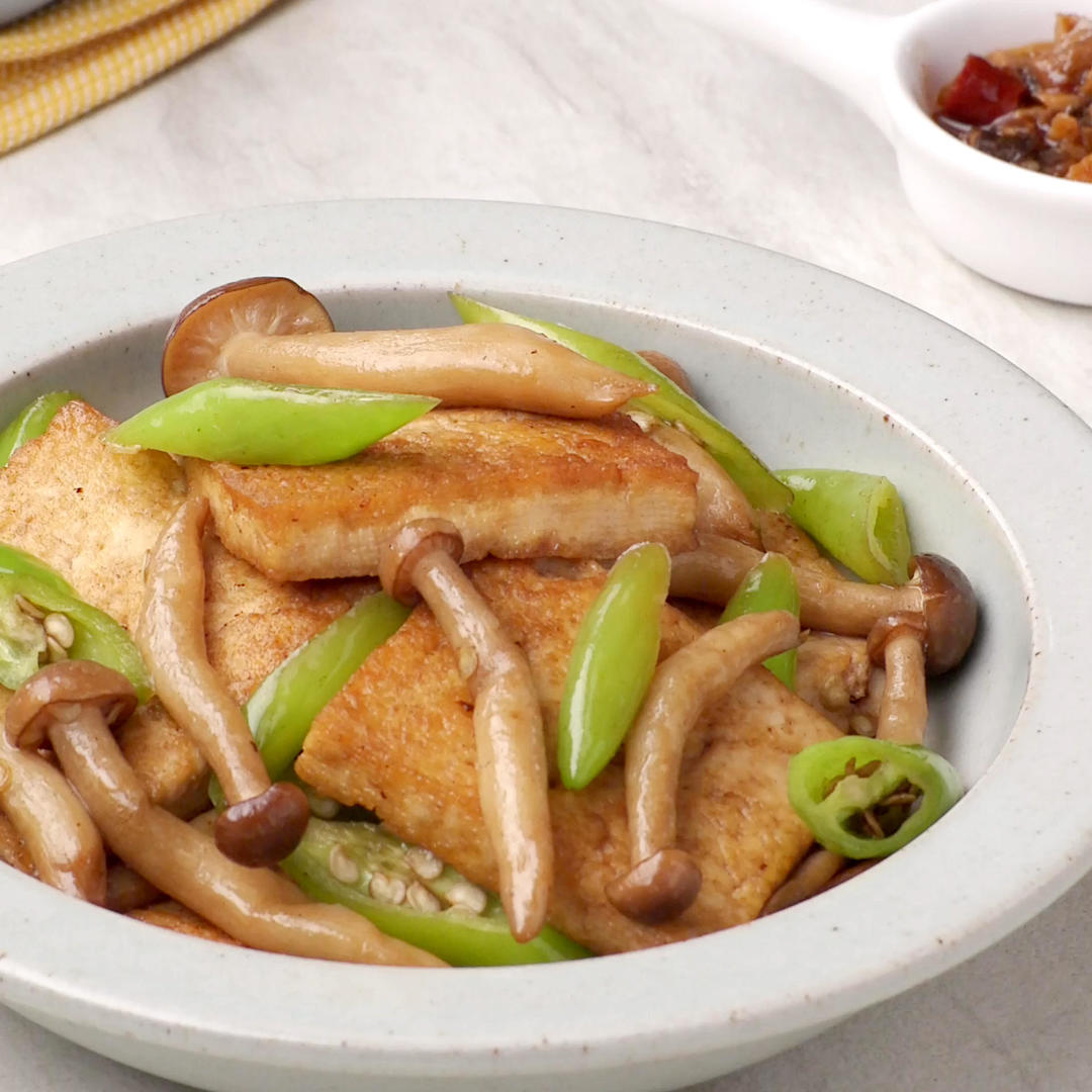 蟹味菇烧豆腐