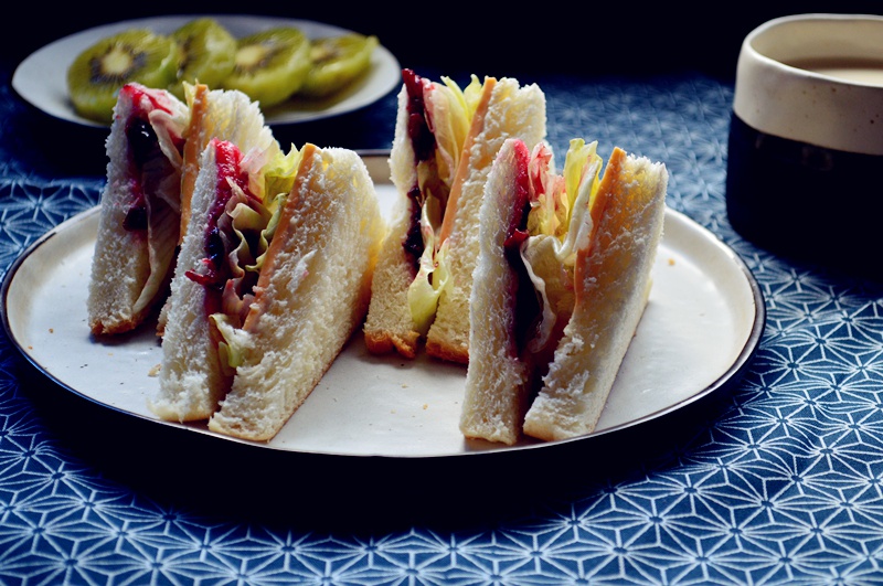 Joy桑~ 请把厨房收拾干净