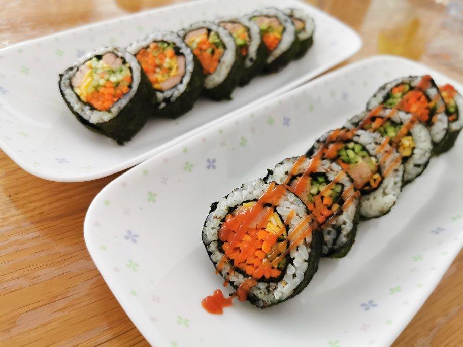 高颜值的紫菜包饭