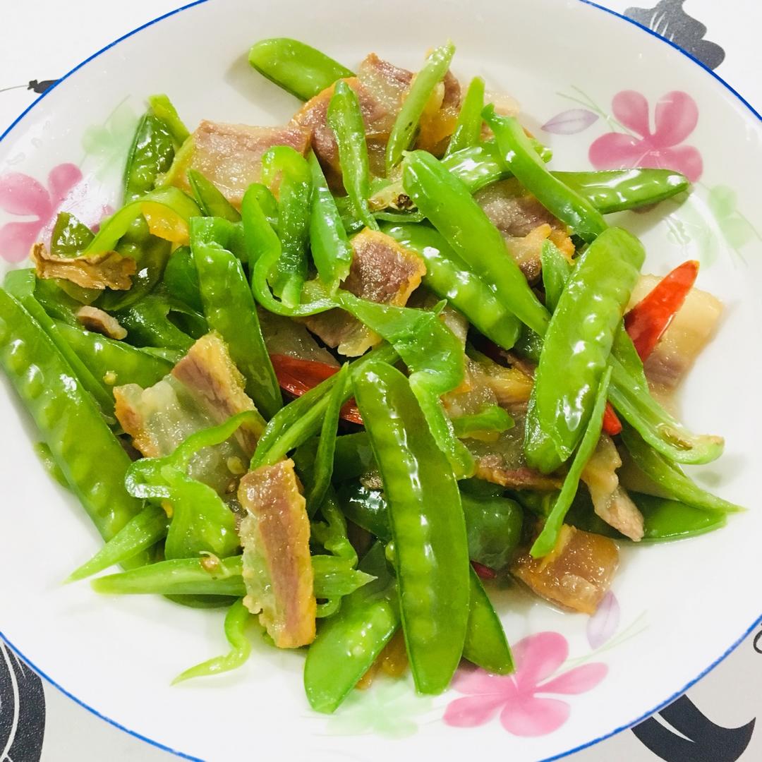 荷兰豆炒腊肉