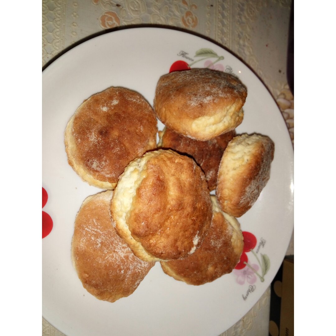 极简奶油松饼/Cream Biscuits（scones）