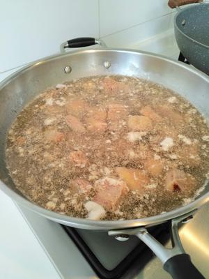 牛排骨烧土豆胡萝卜的做法 步骤1