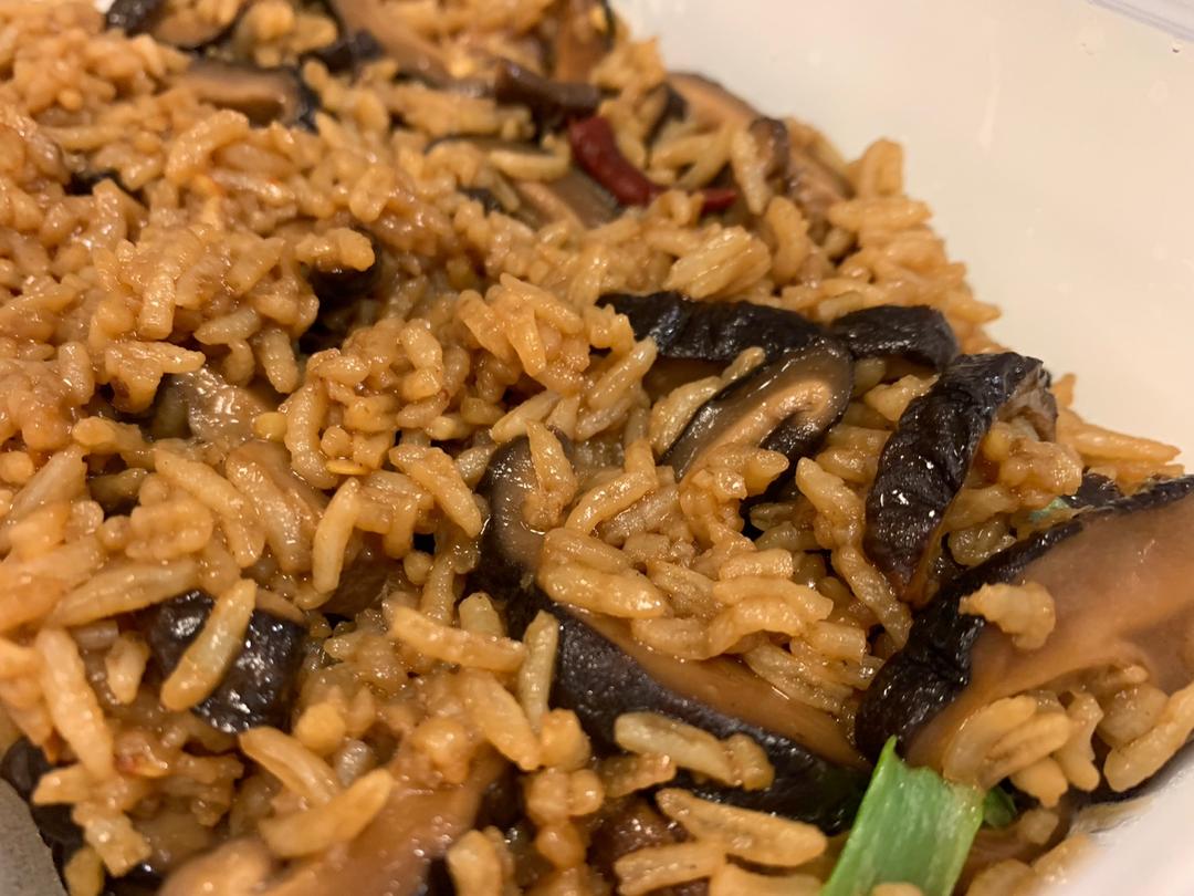 香菇油饭