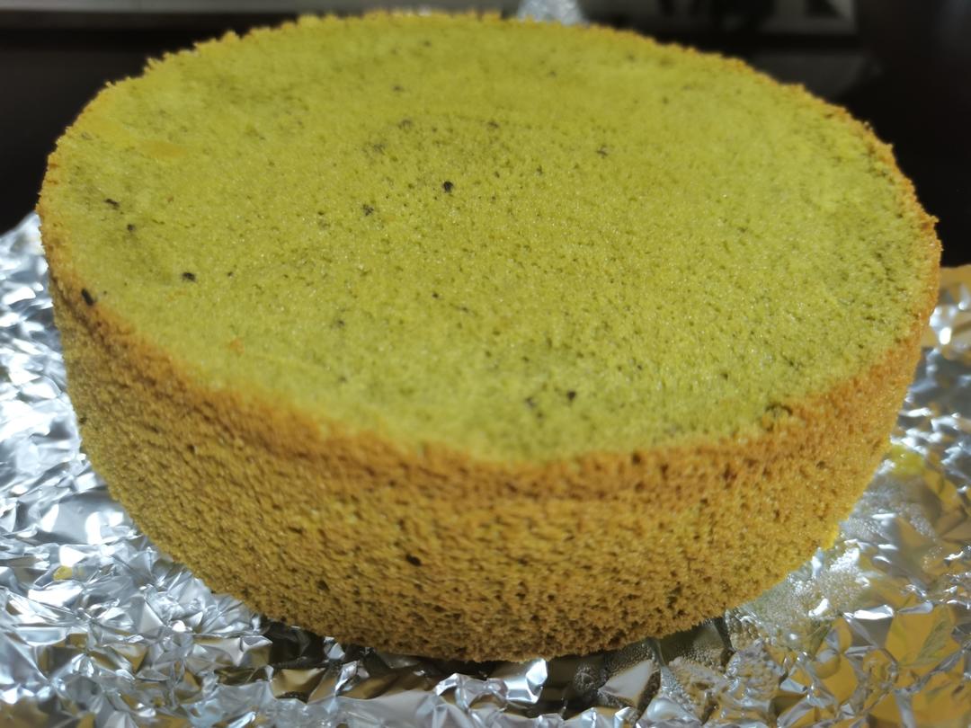 六寸抹茶戚风蛋糕