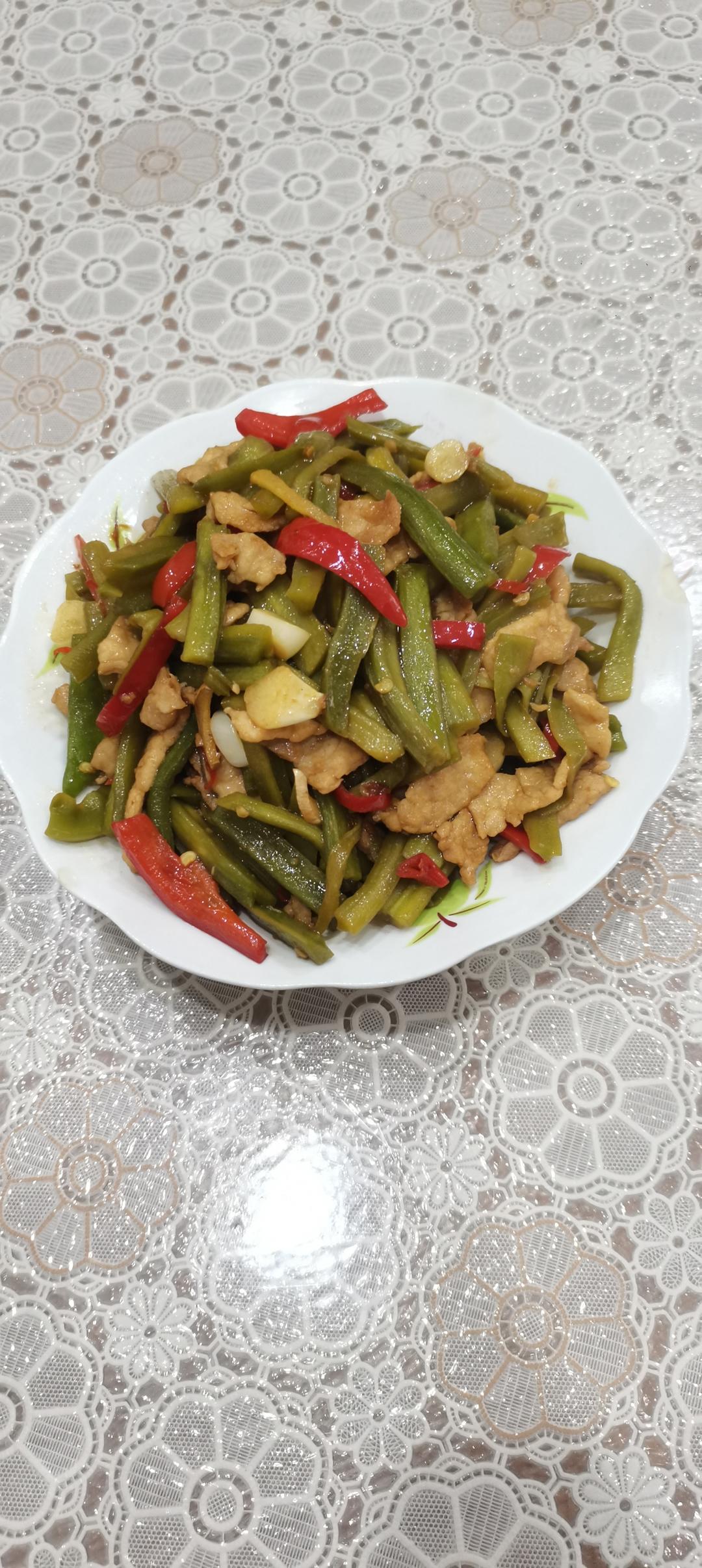 贡菜肉丝