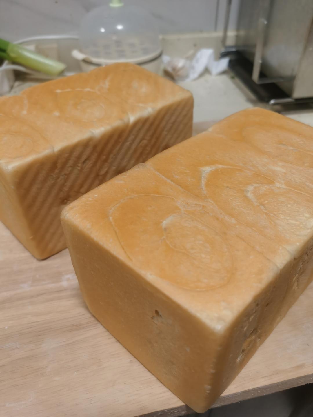 牛奶吐司（附详细步骤图）