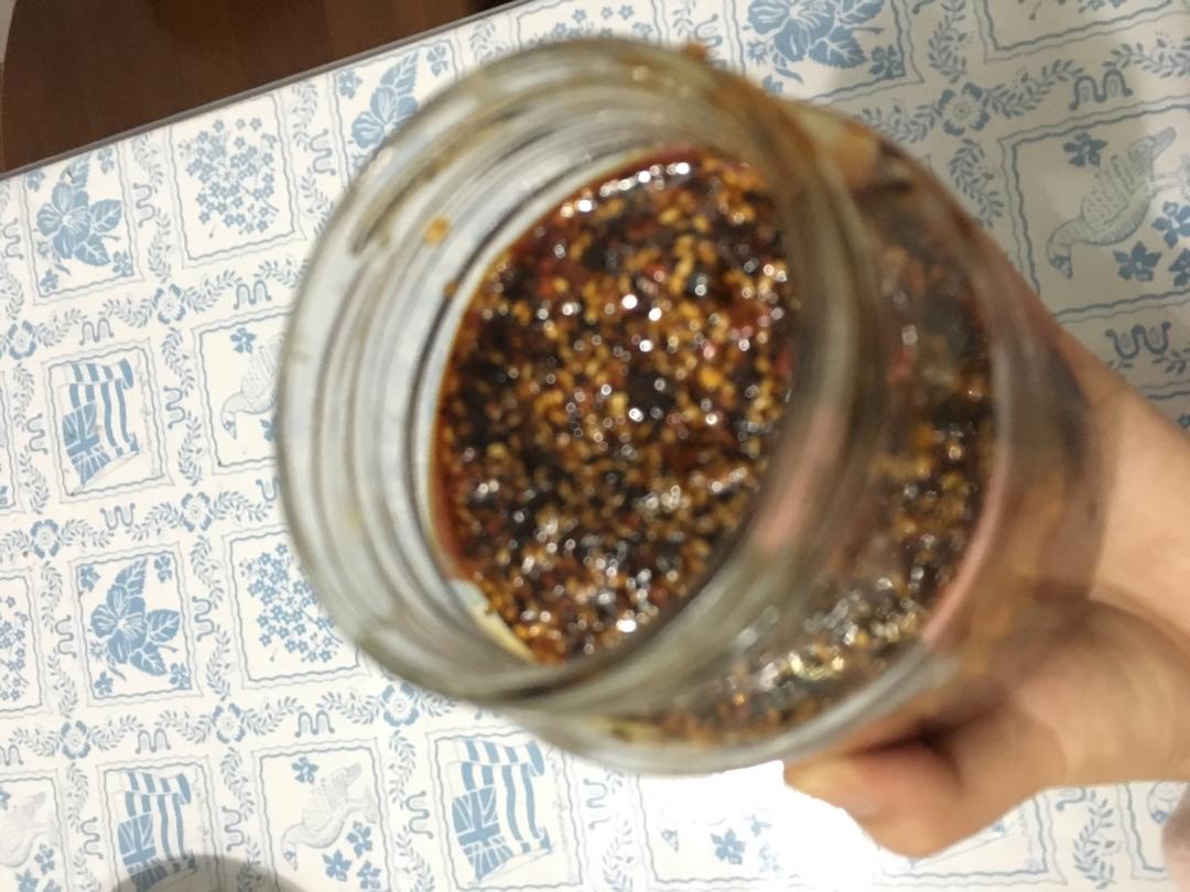红红辣椒油