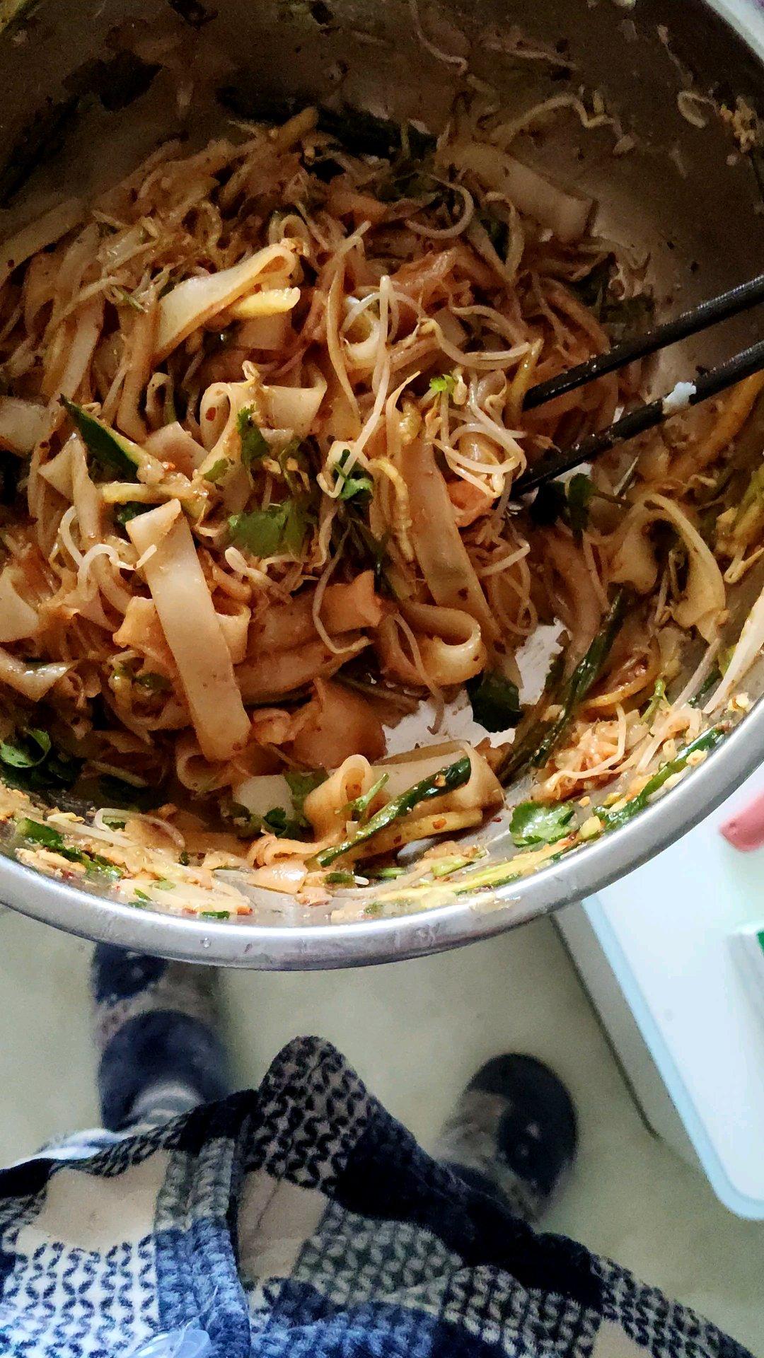 凉皮-家庭自制（告诉你自己做更劲道的秘诀）