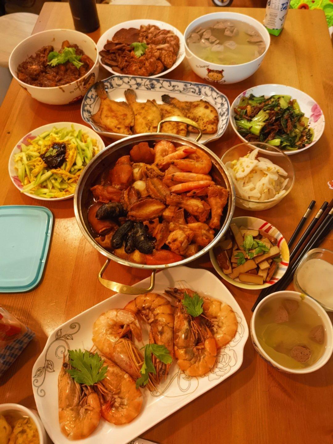 夏天来了--鸡蛋黄瓜凉菜
