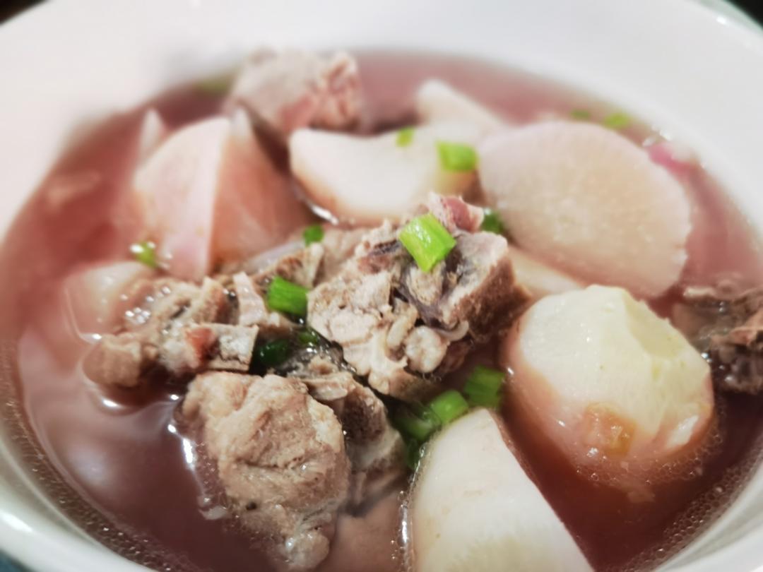 萝卜炖排骨-秋冬懒人汤