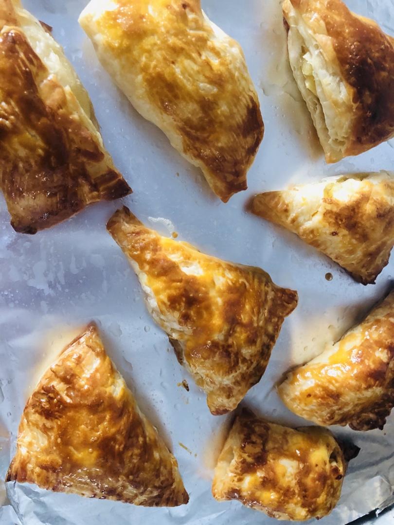 不用开酥，不用揉面，也能做香甜酥脆的苹果派