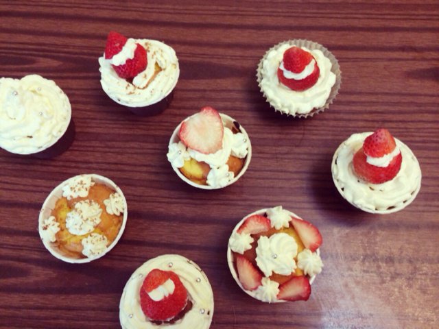 清新莓果奶油cupcake