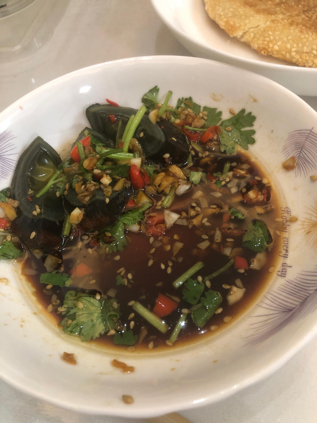 凉拌皮蛋