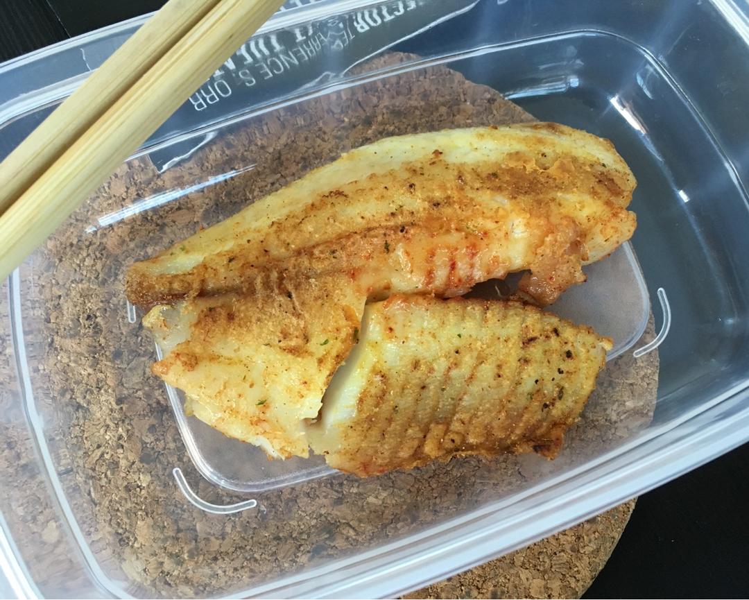 香煎罗非鱼Spiced Tilapia（超简单方法）