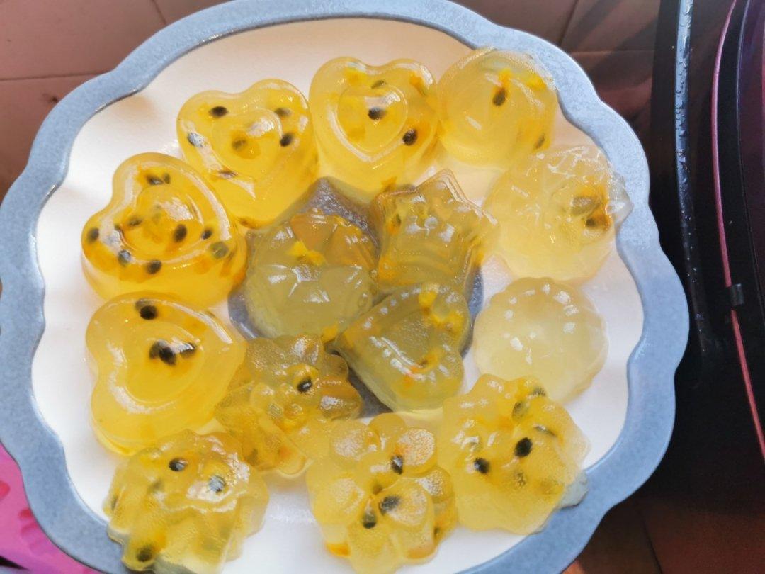 Q弹好吃又养颜的百香果果冻