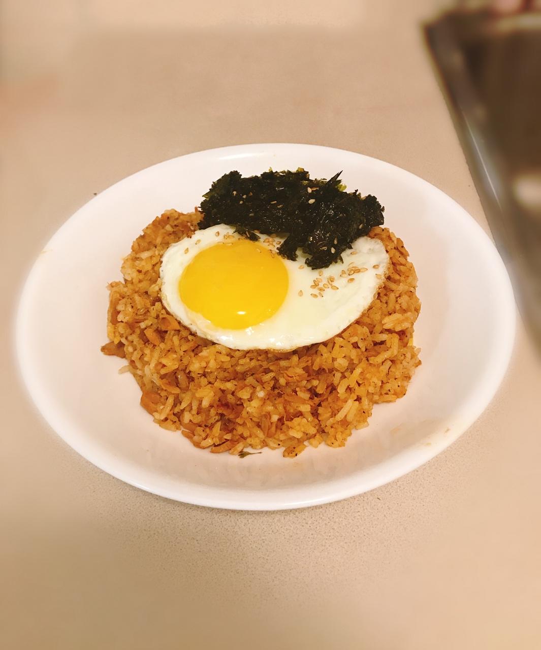 金枪鱼炒饭