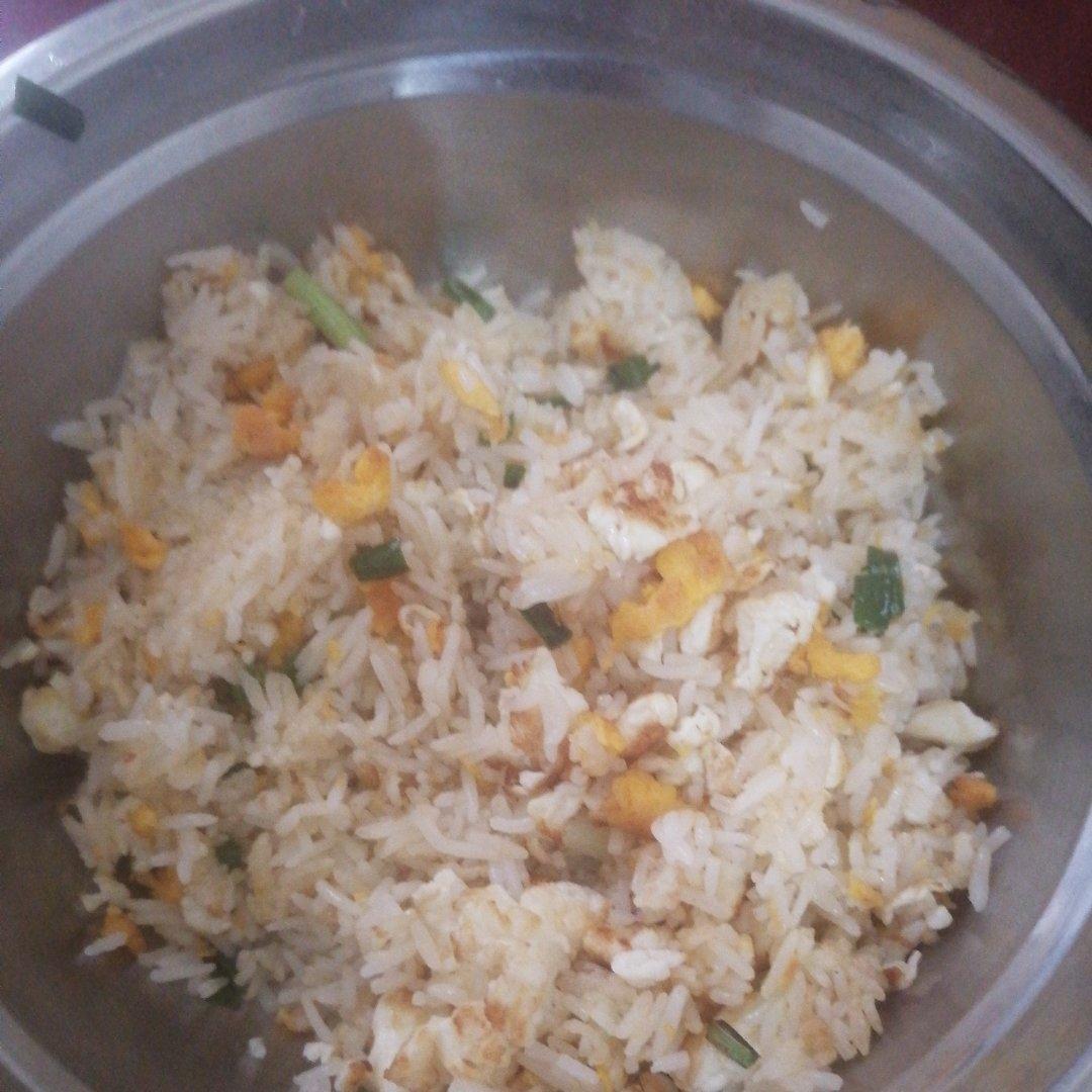 蛋炒饭（简单版）